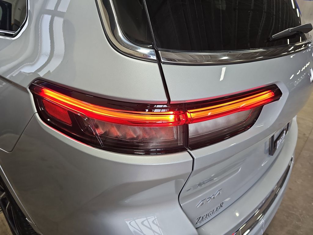 2024 JEEP GRAND CHEROKEE L - Image 36