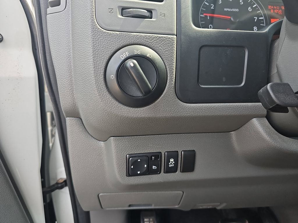 2020 NISSAN NV - Image 23