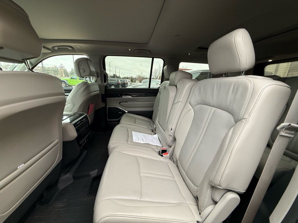 2022 JEEP WAGONEER - Image 8