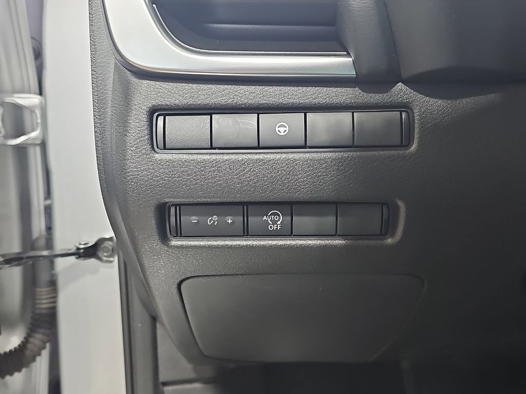 2023 NISSAN ROGUE - Image 24