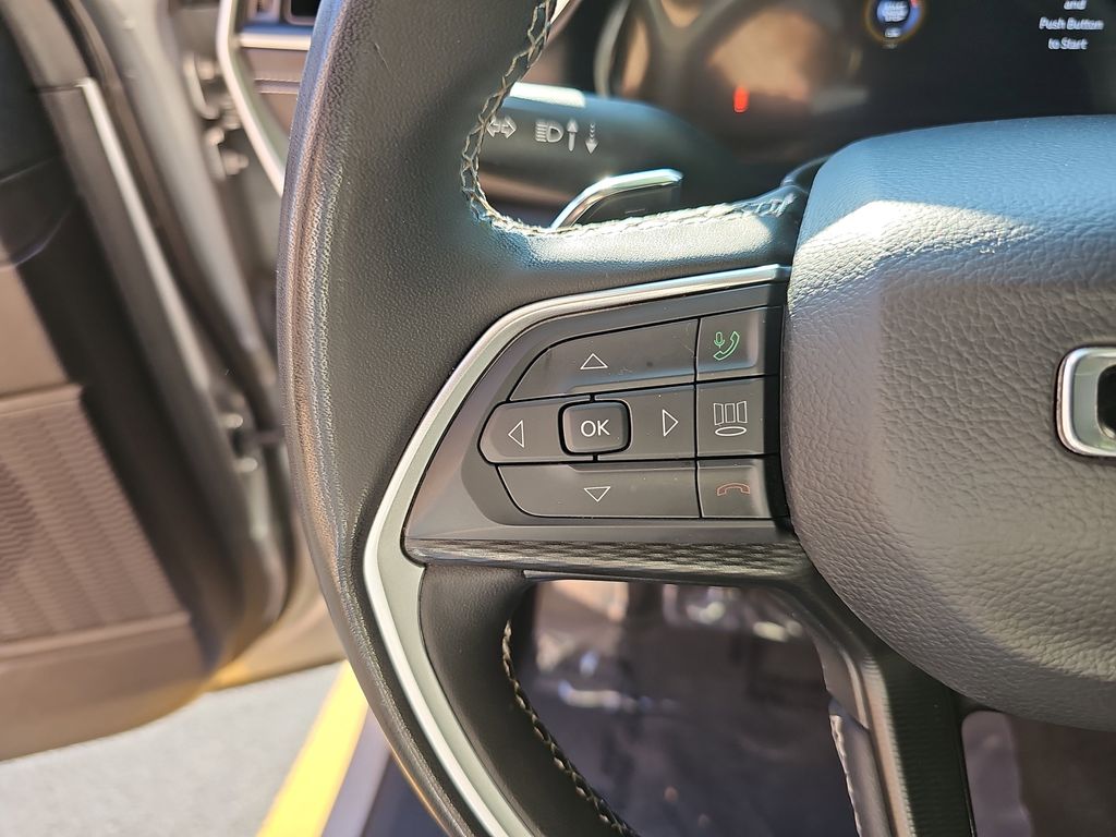 2023 JEEP GRAND CHEROKEE L - Image 20