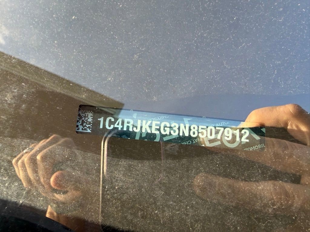 Used 2022 Jeep New Grand Cherokee Summit SUV