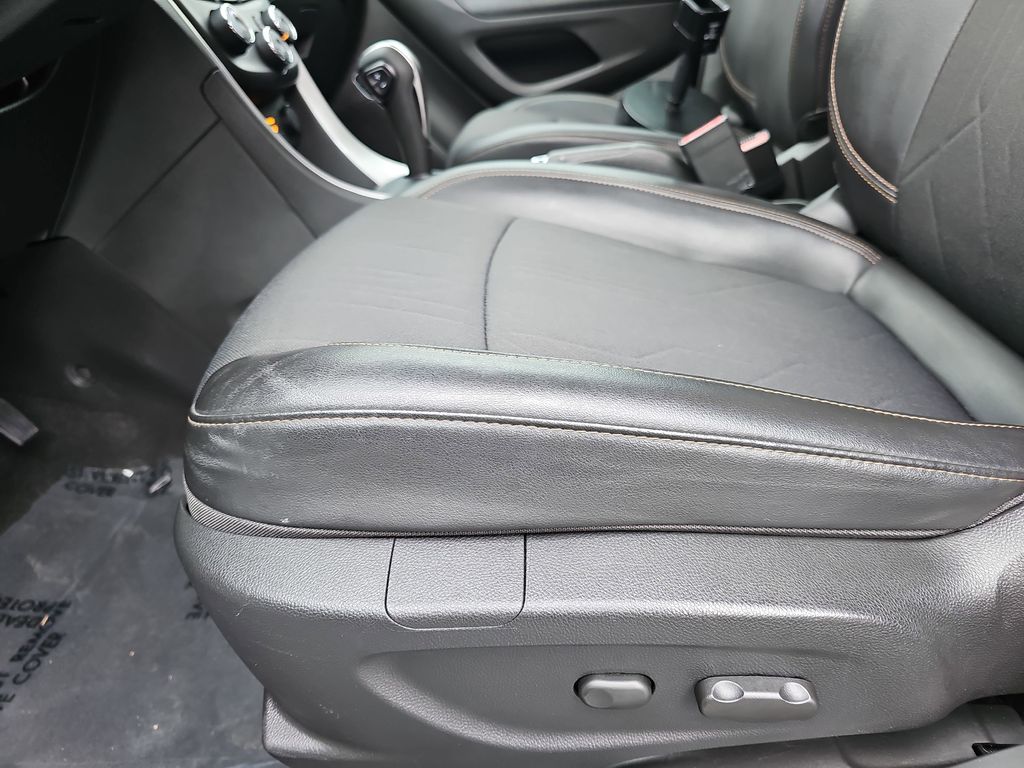 2022 CHEVROLET TRAX - Image 27