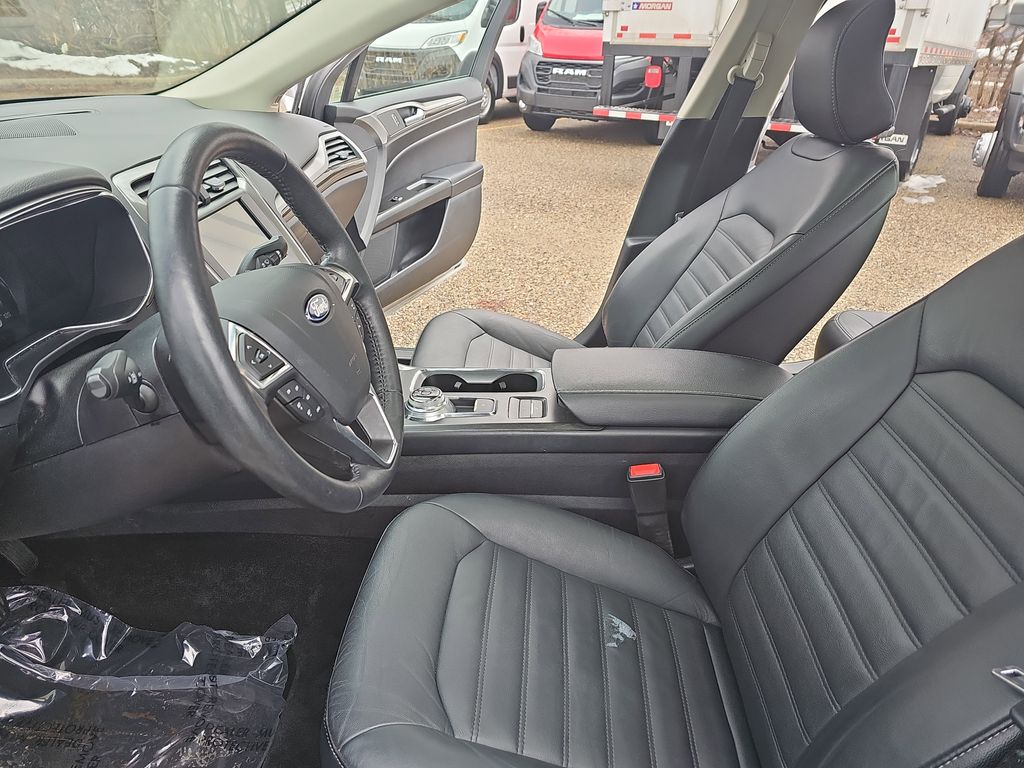 2017 FORD FUSION - Image 16