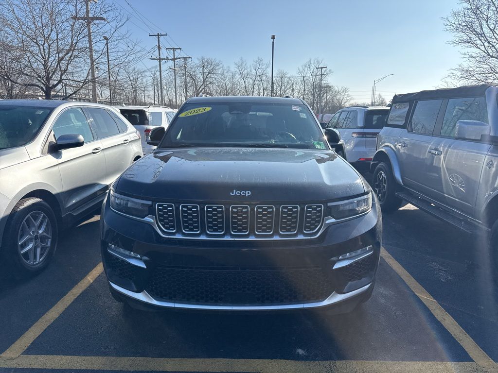 2023 JEEP GRAND CHEROKEE - Image 2