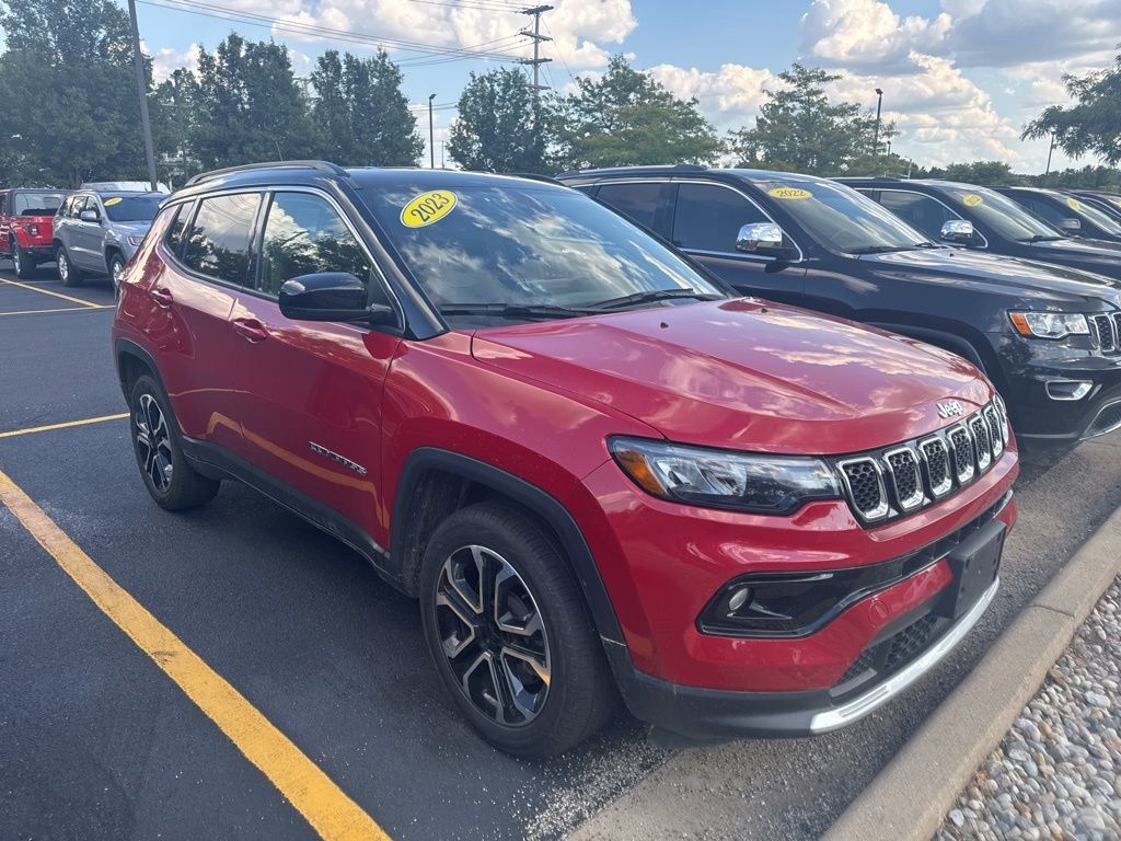 2023 Jeep Compass Limited photo 3
