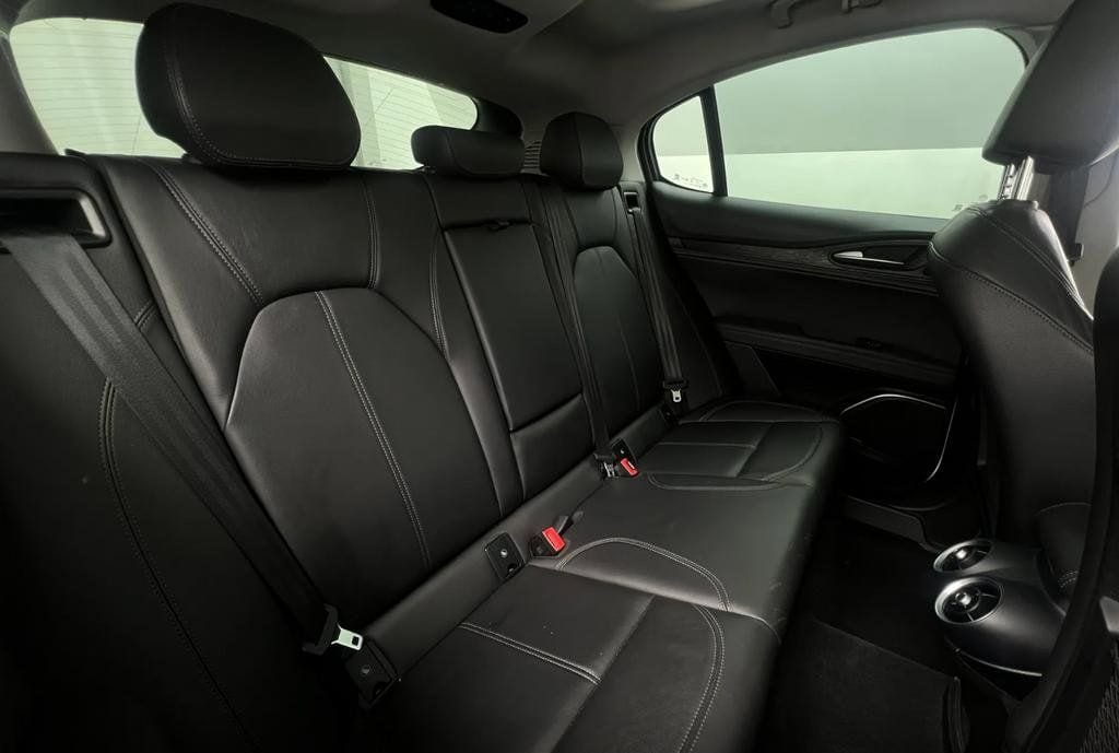 2019 ALFA ROMEO STELVIO - Image 5