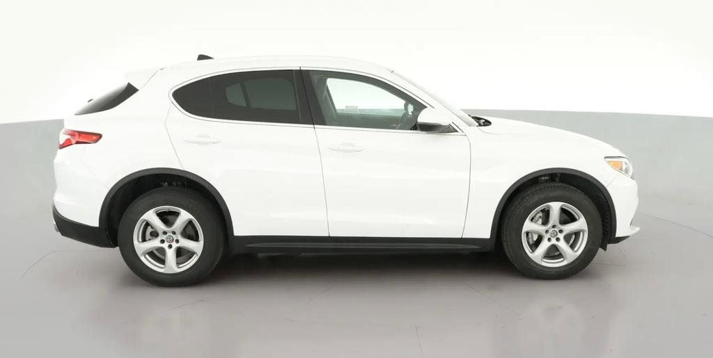 2019 ALFA ROMEO STELVIO - Image 2