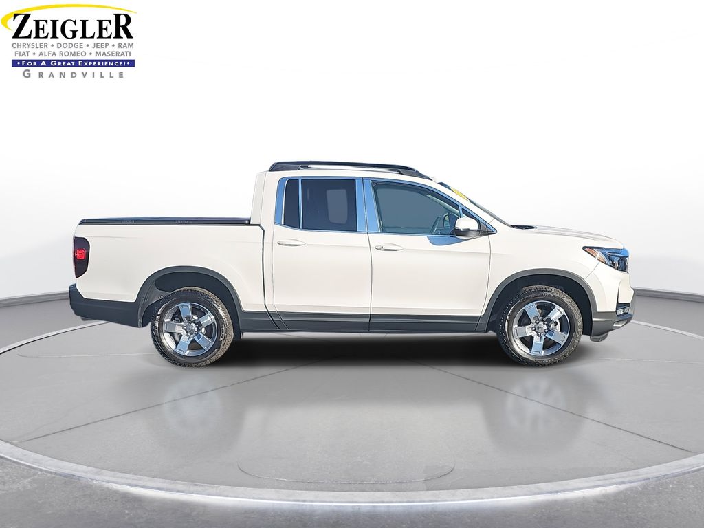 2024 Honda Ridgeline RTL photo 2