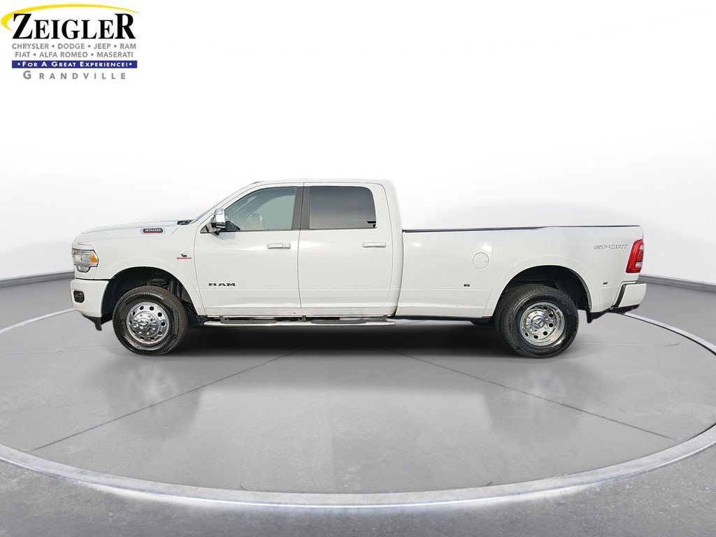2021 RAM 3500 - Image 8