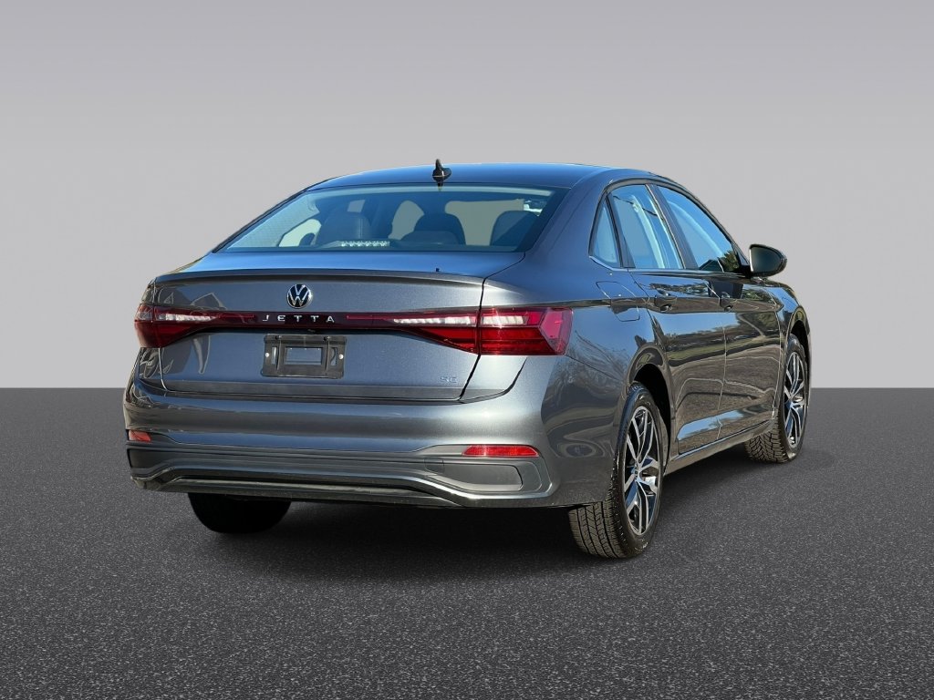 Certified 2025 Volkswagen Jetta 1.5T SE Sedan
