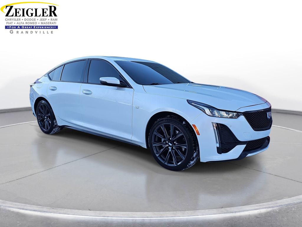 2022 Cadillac CT5 Sport photo 3