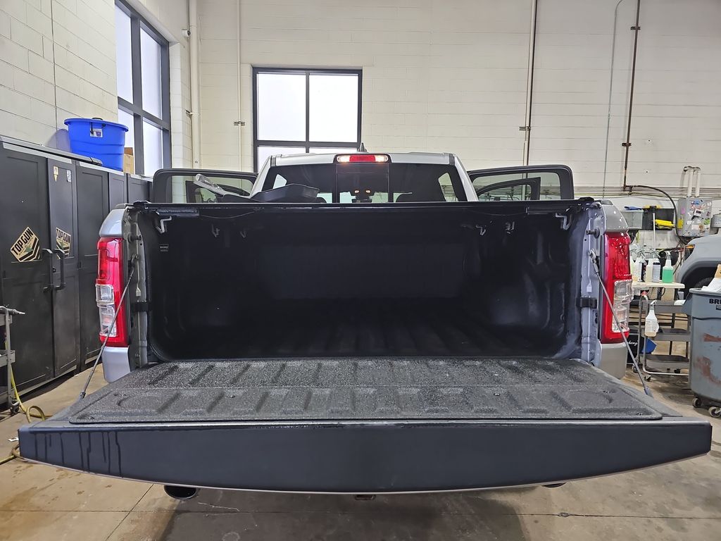 2019 RAM 1500 - Image 12