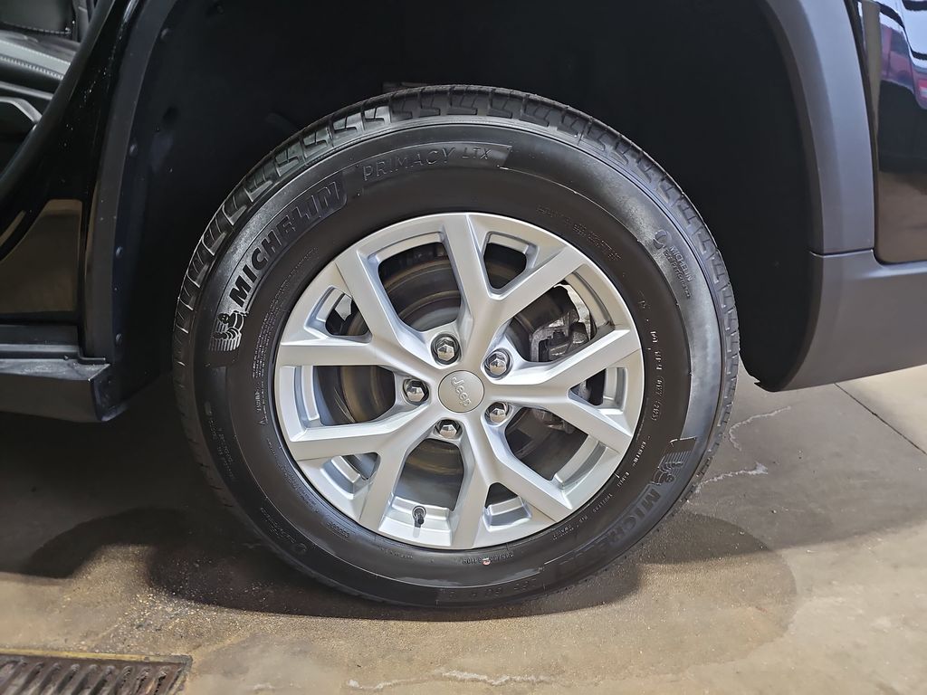 2023 JEEP GRAND CHEROKEE L - Image 35