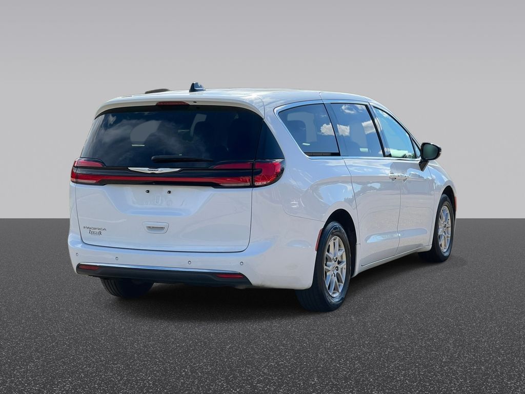 Used 2024 Chrysler Pacifica Touring L Van Passenger Van