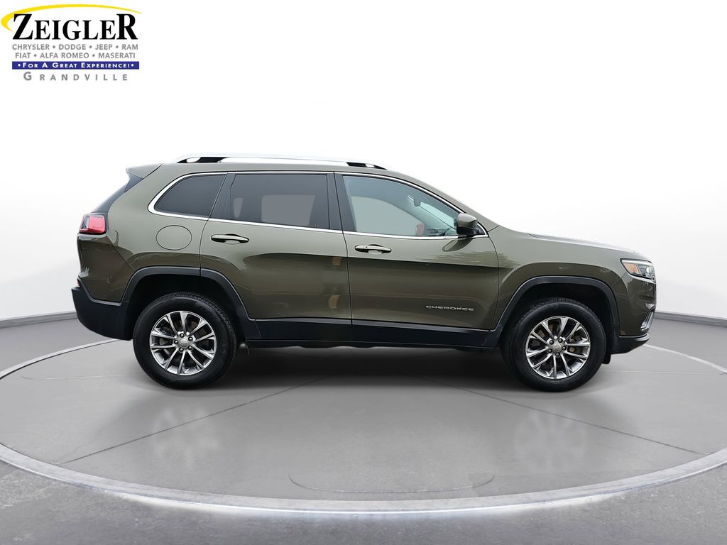 2019 Jeep Cherokee Latitude photo 4