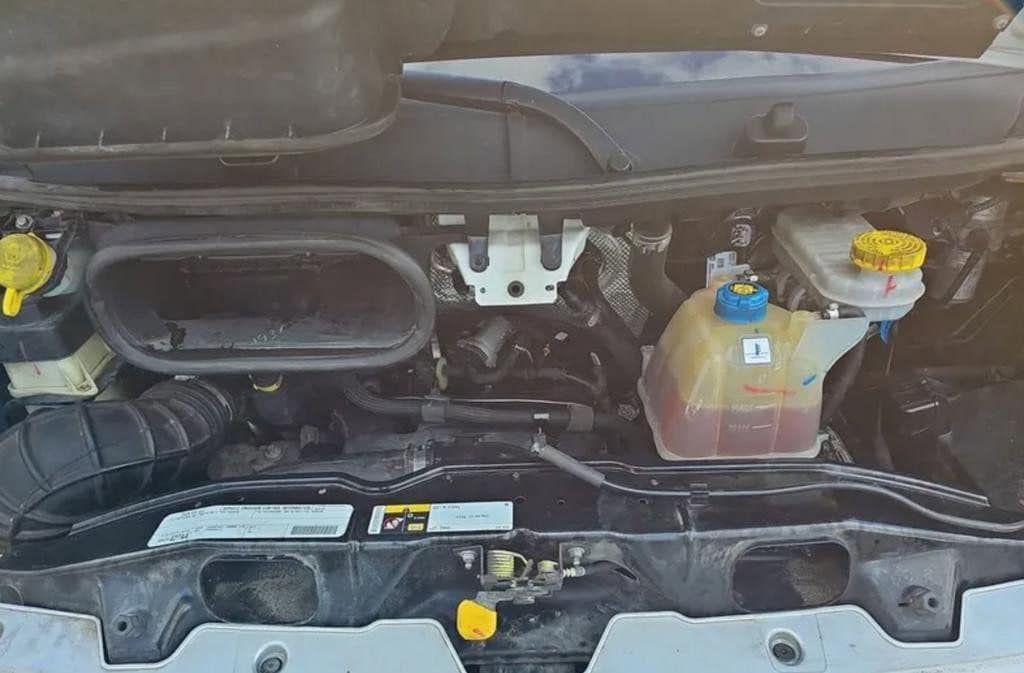 2020 RAM PROMASTER 2500 - Image 12