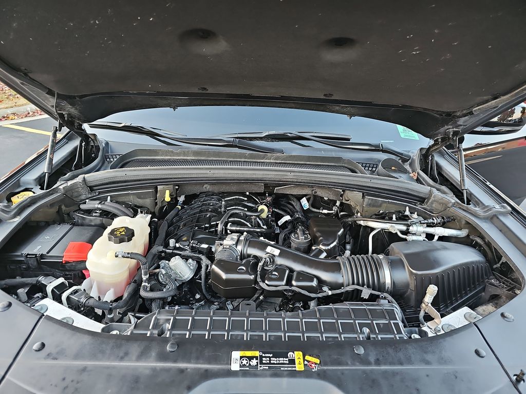 2022 JEEP GRAND CHEROKEE - Image 30