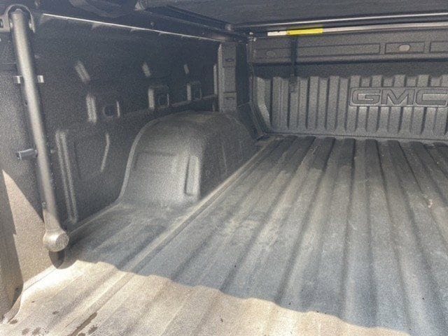 2023 GMC SIERRA - Image 40