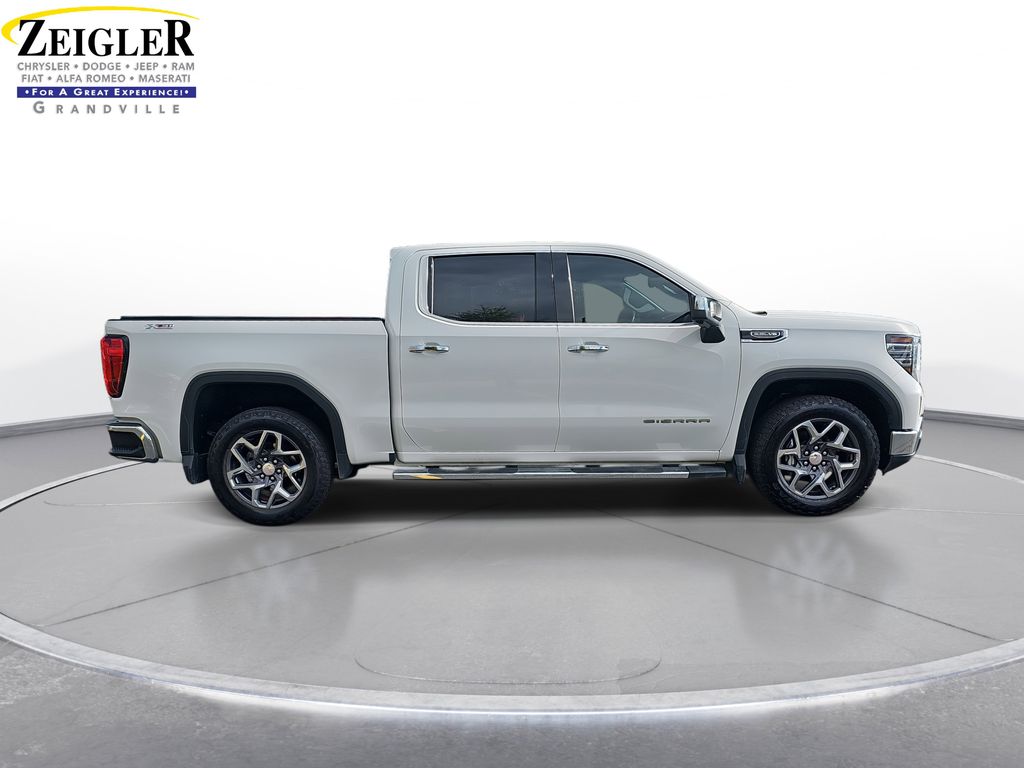 2023 GMC SIERRA - Image 4