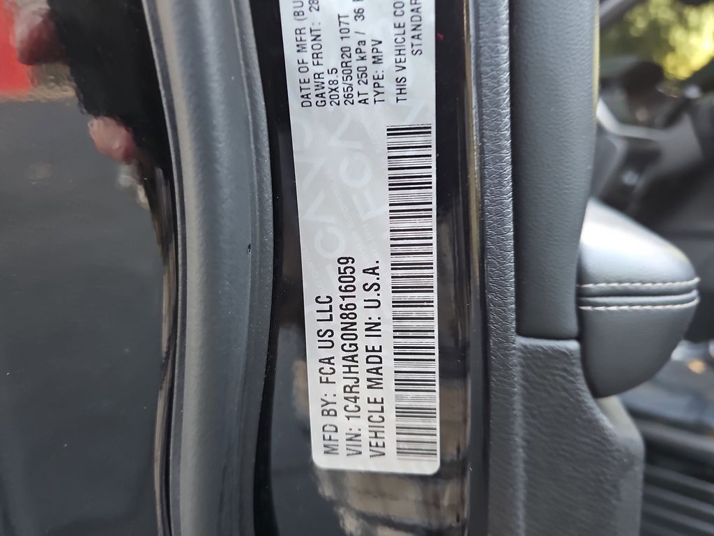 2022 JEEP GRAND CHEROKEE - Image 36