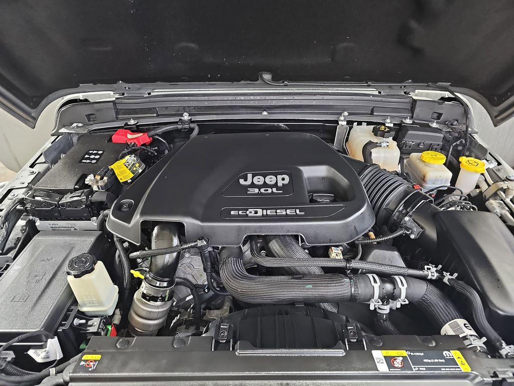 2021 JEEP WRANGLER - Image 30