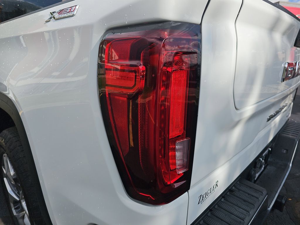 2023 GMC SIERRA - Image 33