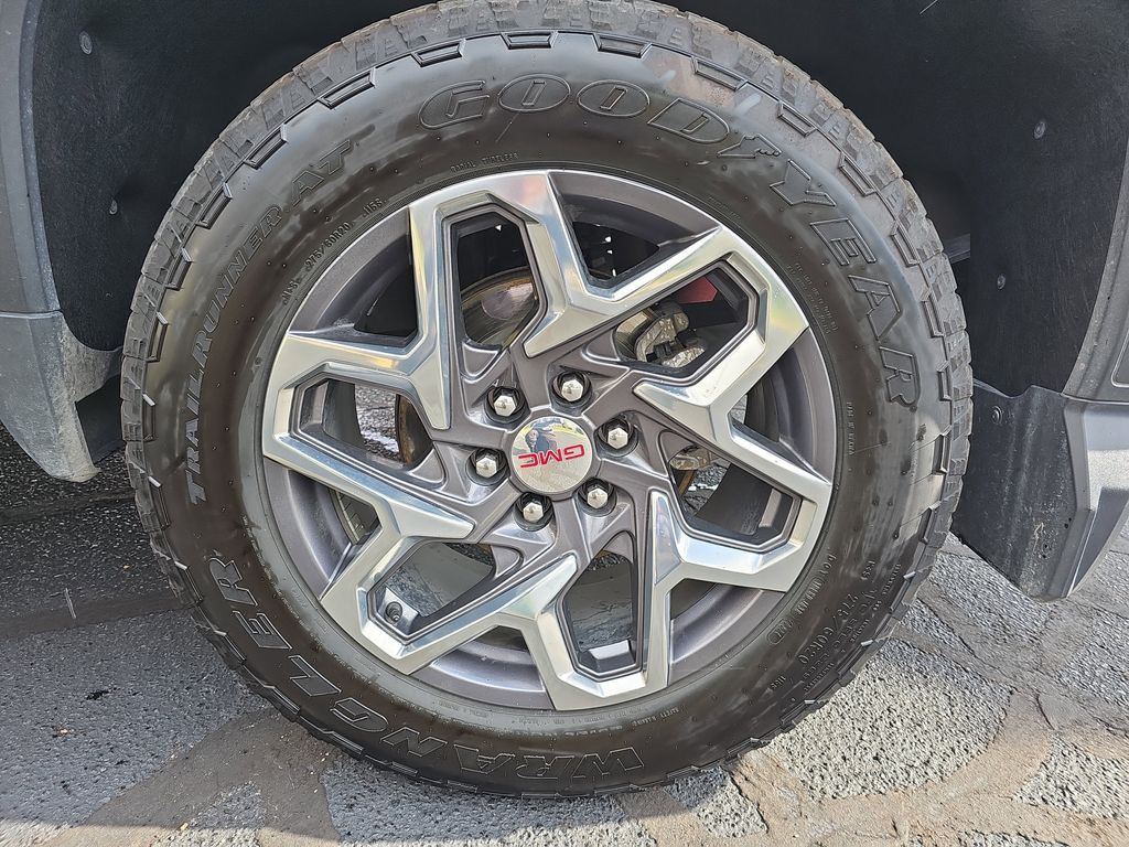 2023 GMC SIERRA - Image 32