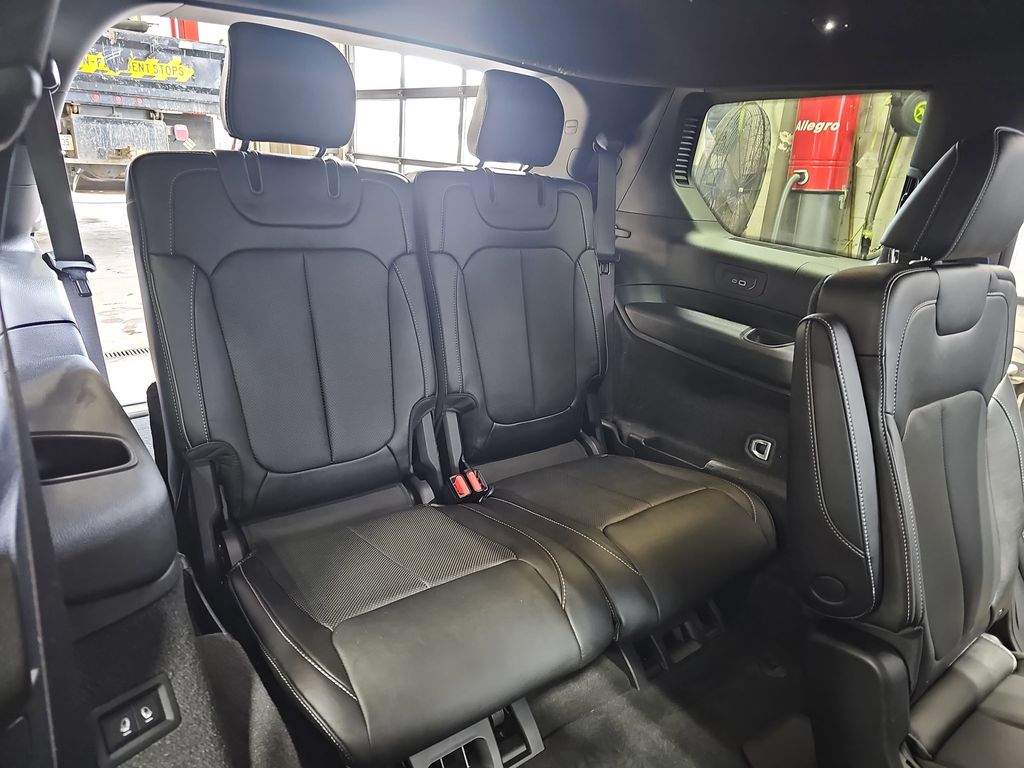 2024 JEEP GRAND CHEROKEE L - Image 12