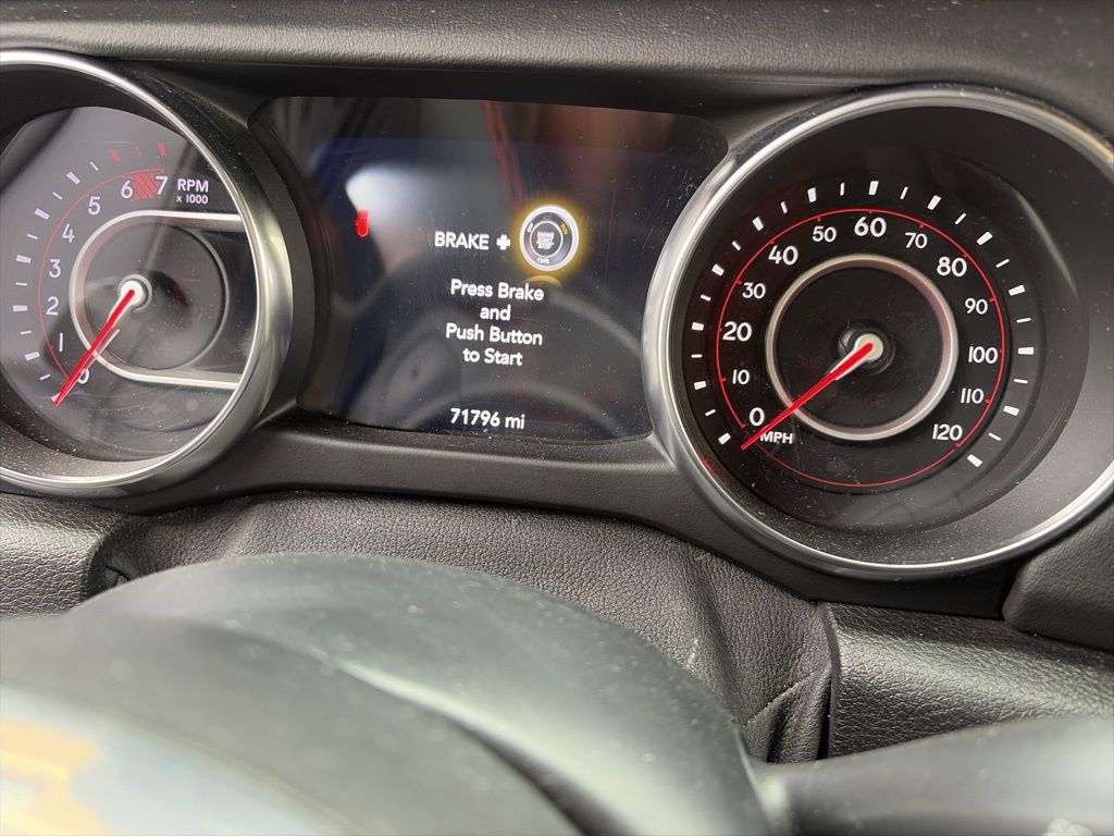 2020 Jeep Wrangler Unlimited Rubicon photo 2