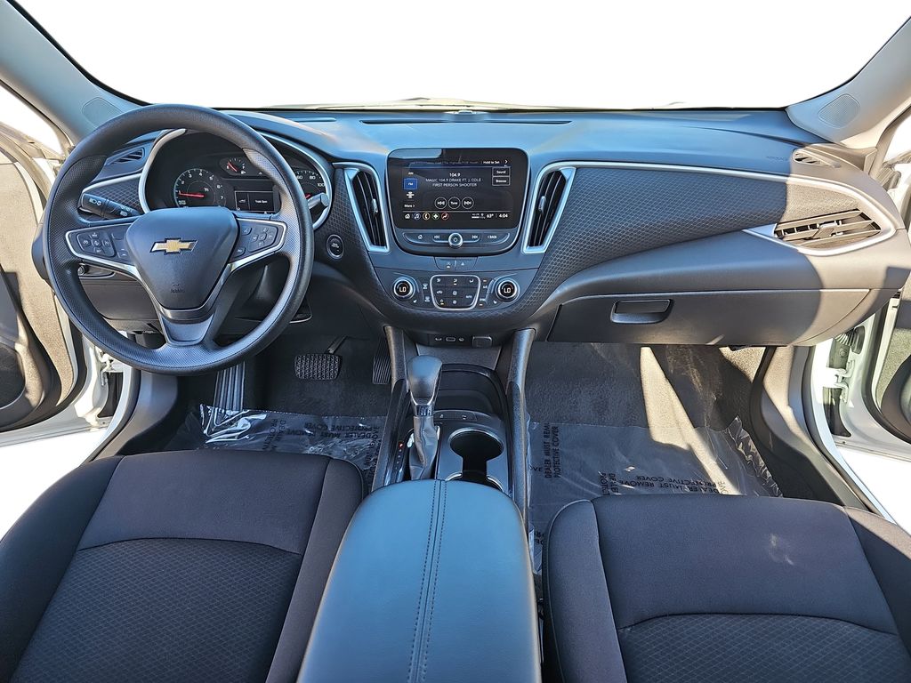 2025 CHEVROLET MALIBU - Image 9