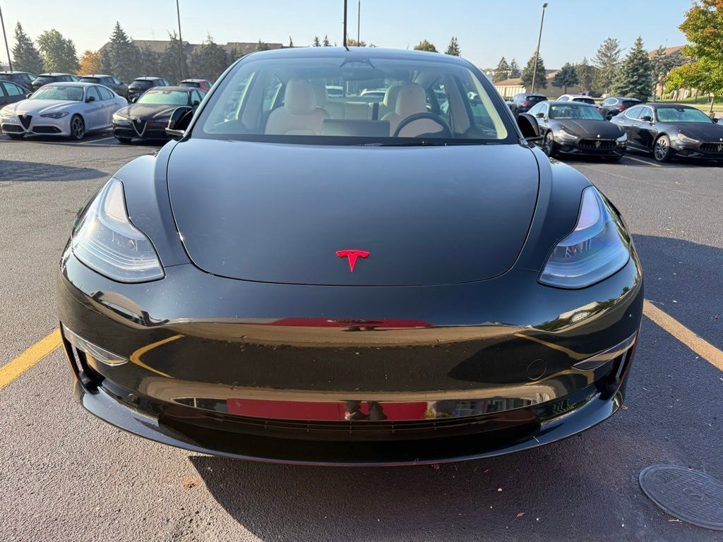 2023 Tesla Model 3 photo 2