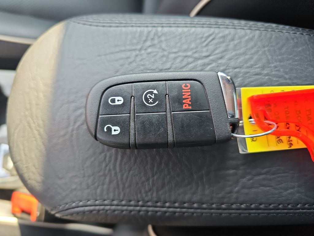 2020 FIAT 500X - Image 34