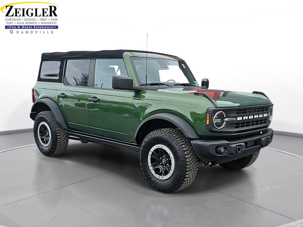 Used 2022 Ford Bronco Black Diamond SUV