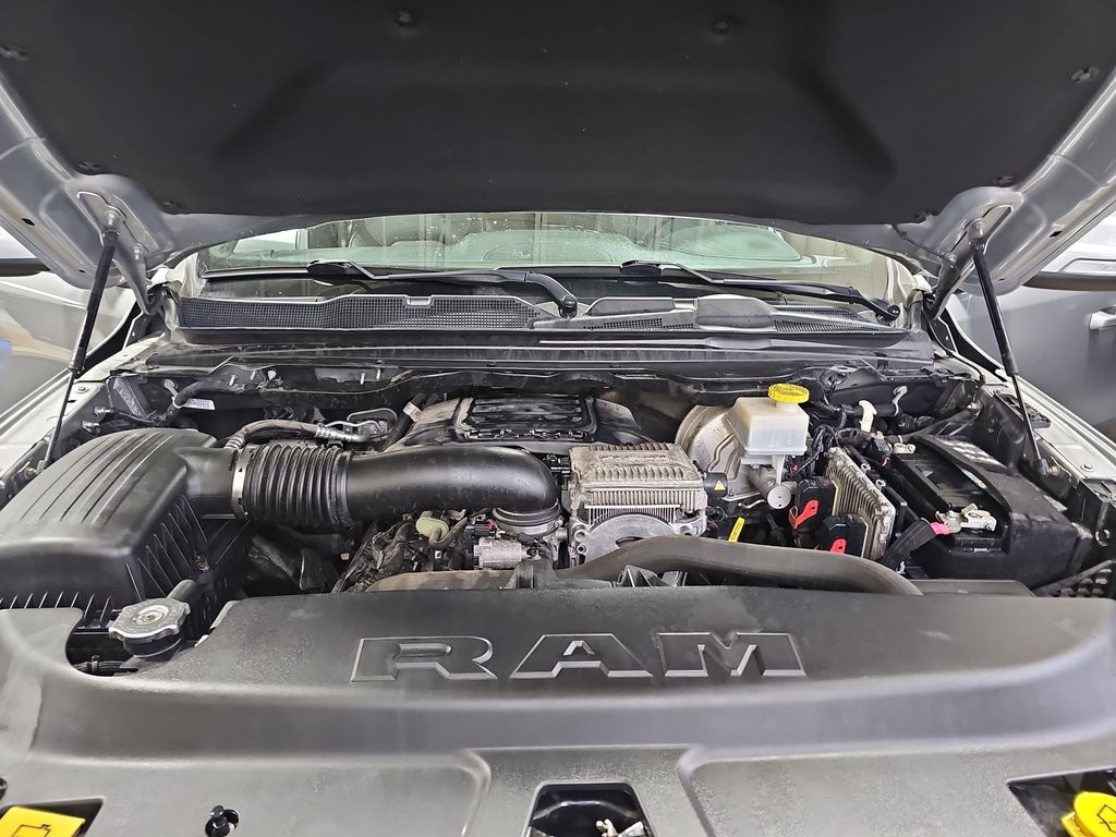2021 RAM 1500 - Image 30
