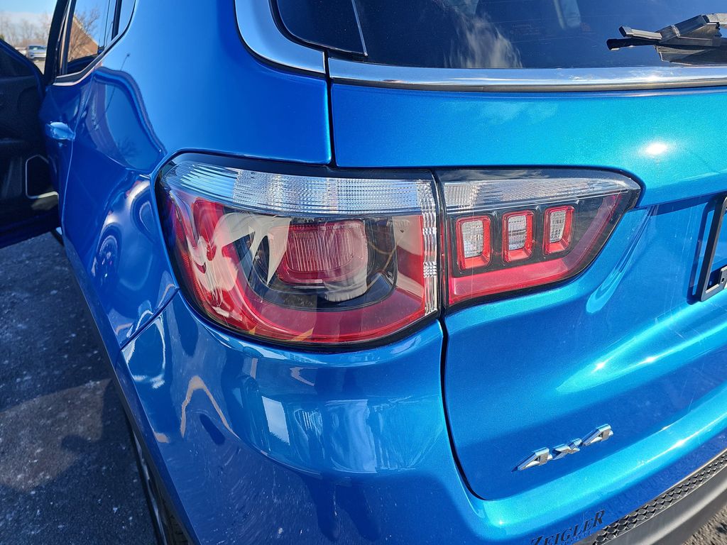 2019 JEEP COMPASS - Image 32