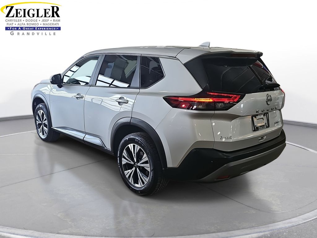 2023 NISSAN ROGUE - Image 7