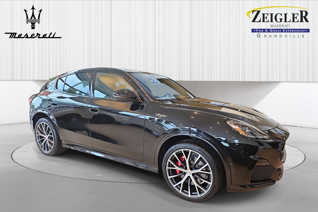 New 2025 Maserati Grecale Trofeo SUV