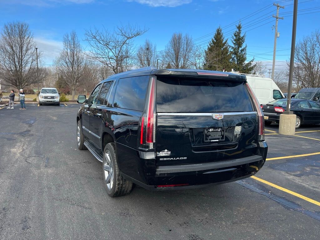 Used 2018 CADILLAC Escalade ESV Premium SUV