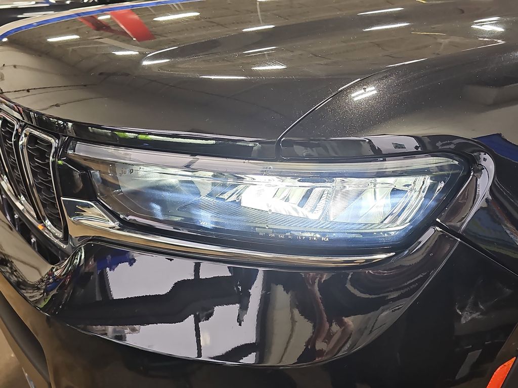 2023 JEEP GRAND CHEROKEE L - Image 33