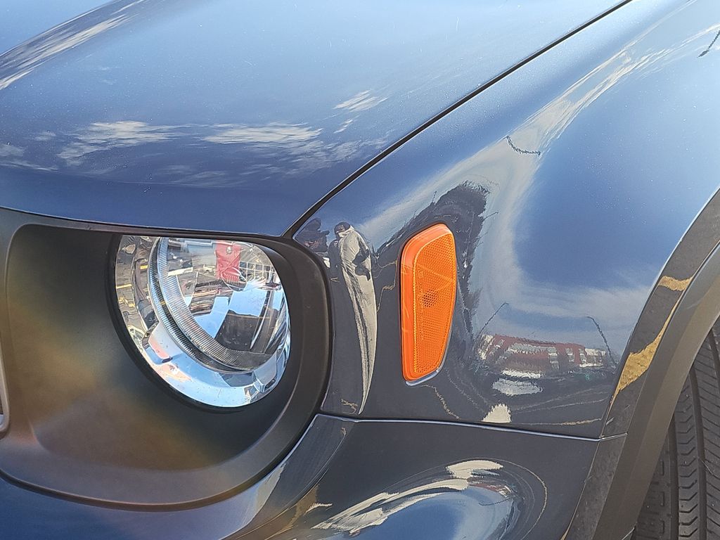 2022 JEEP RENEGADE - Image 30