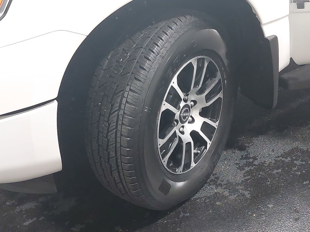 2024 NISSAN TITAN - Image 31