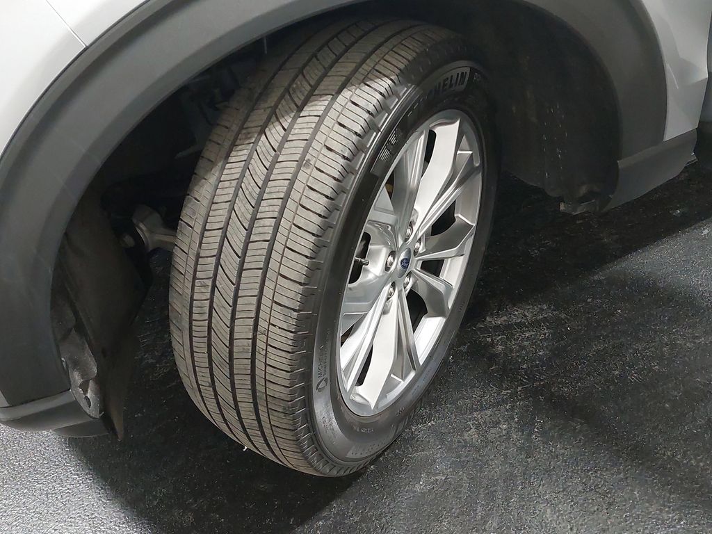 2022 FORD EXPLORER - Image 35