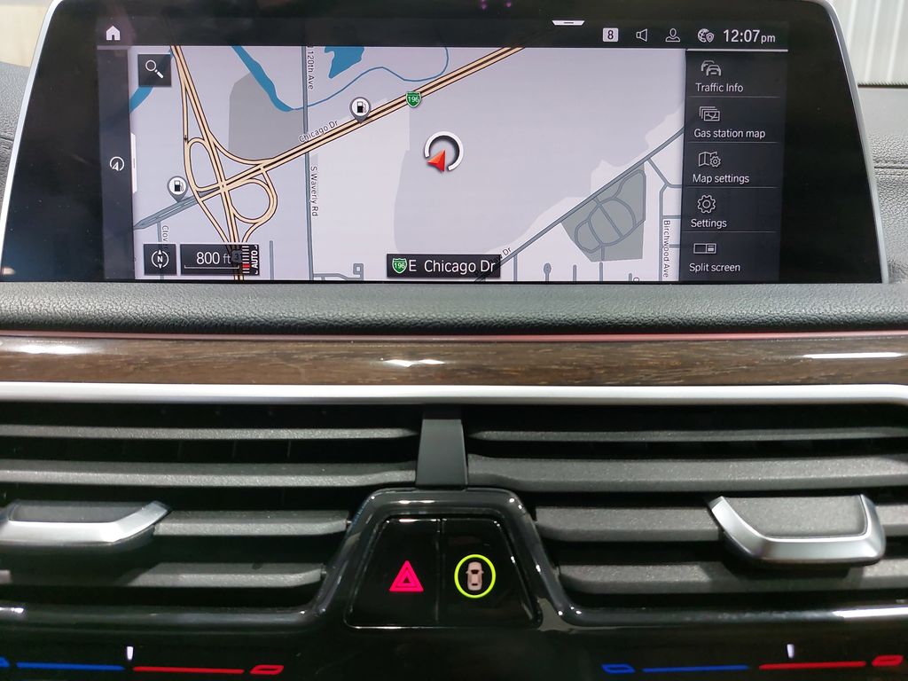 2020 BMW 750I - Image 21