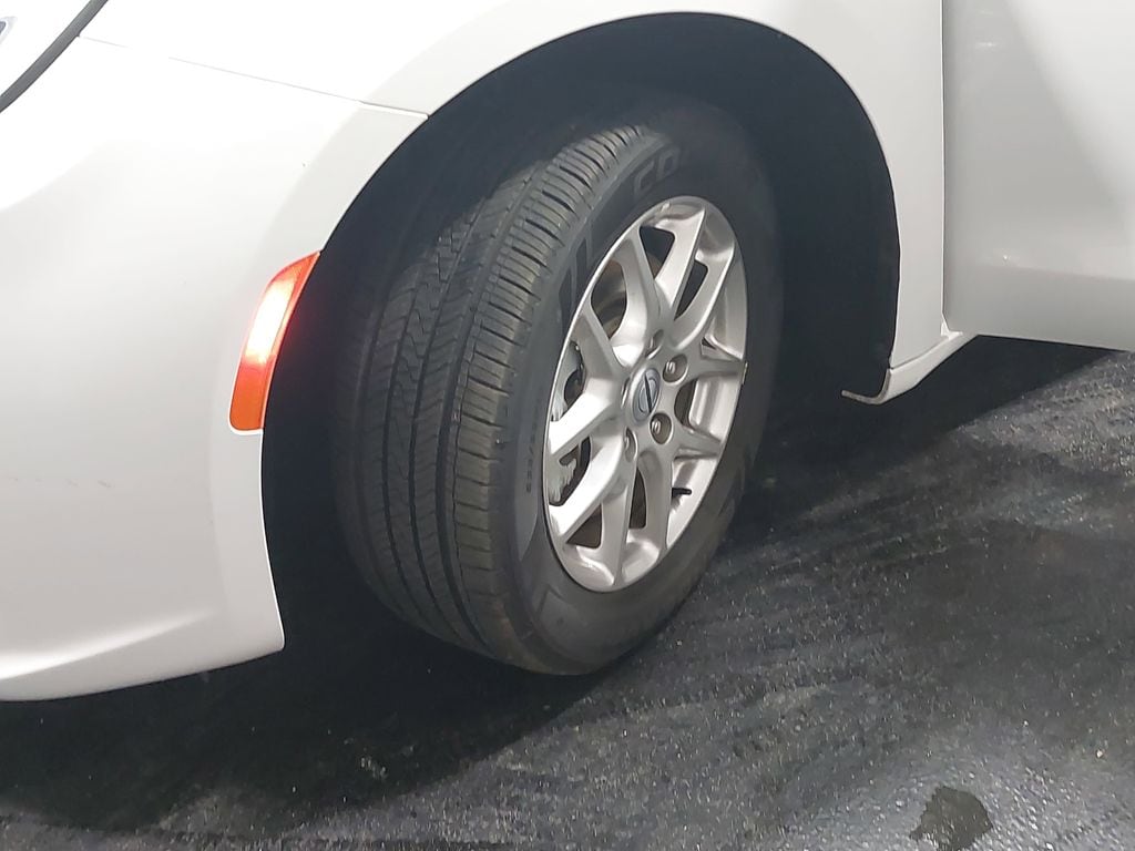 2025 CHRYSLER PACIFICA - Image 34