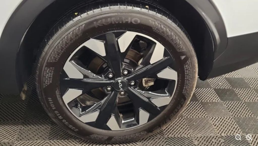 Used 2023 Kia Sportage X-Line SUV