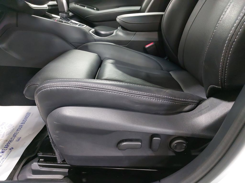 2022 SUBARU LEGACY - Image 27