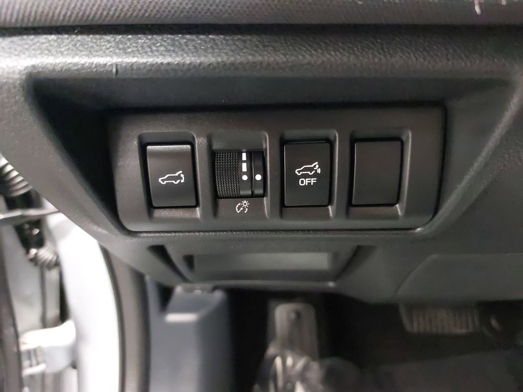 2025 SUBARU OUTBACK - Image 27