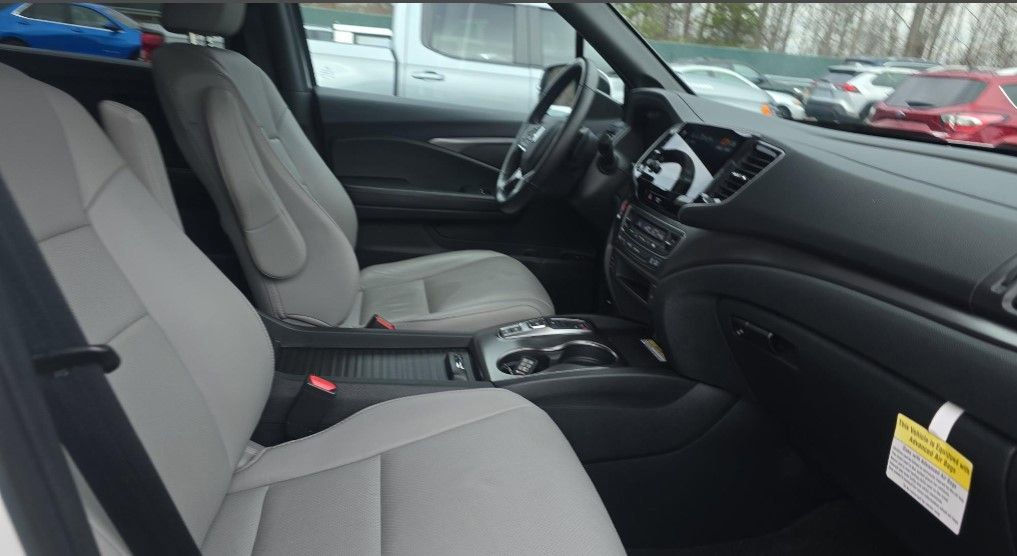 2023 HONDA PASSPORT - Image 11