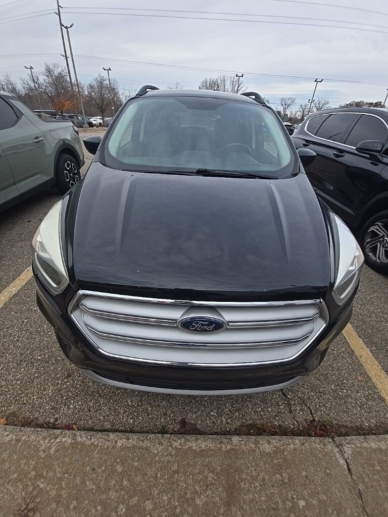 2018 Ford Escape SEL photo 4